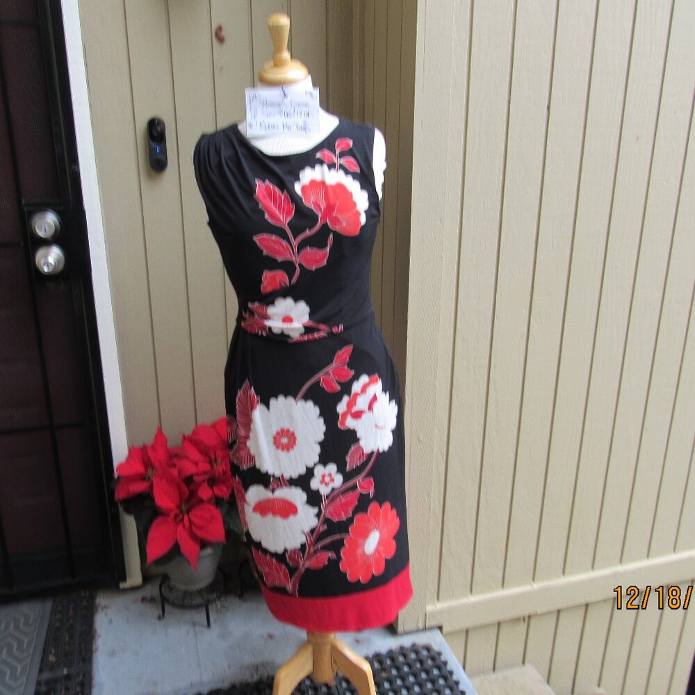 #114 NEW WOMAN'S FLORAL DRESS BY PHASE EIGHT (SIZE 8US / 12UK)
